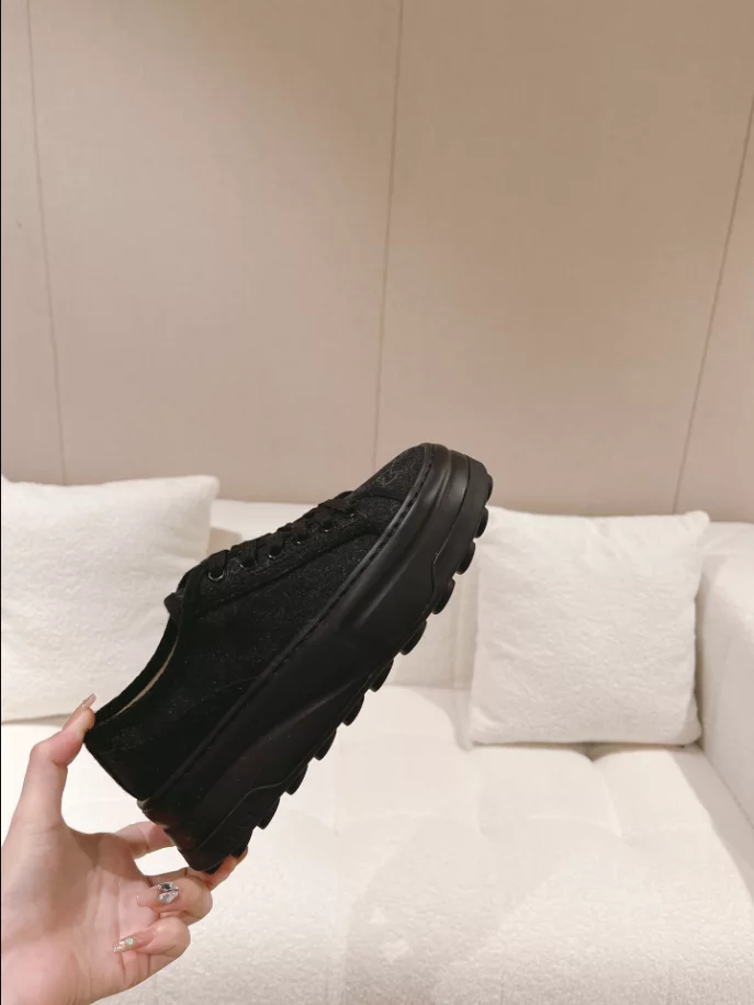 GG TRAINER SNEAKER   GC218