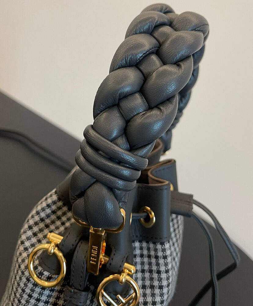 Fendi Mon Tresor 8BS010 Gray