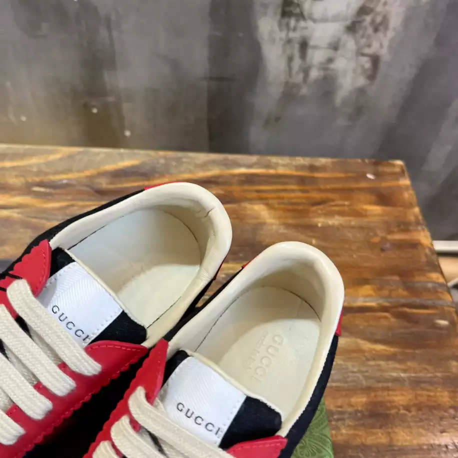 GUCCI G47 WITH WEB SNEAKER   GC187