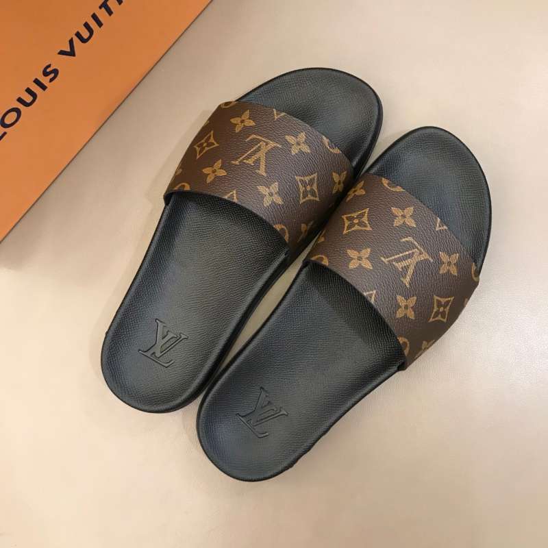 LOUIS VUITTON SLIDES   LVS24