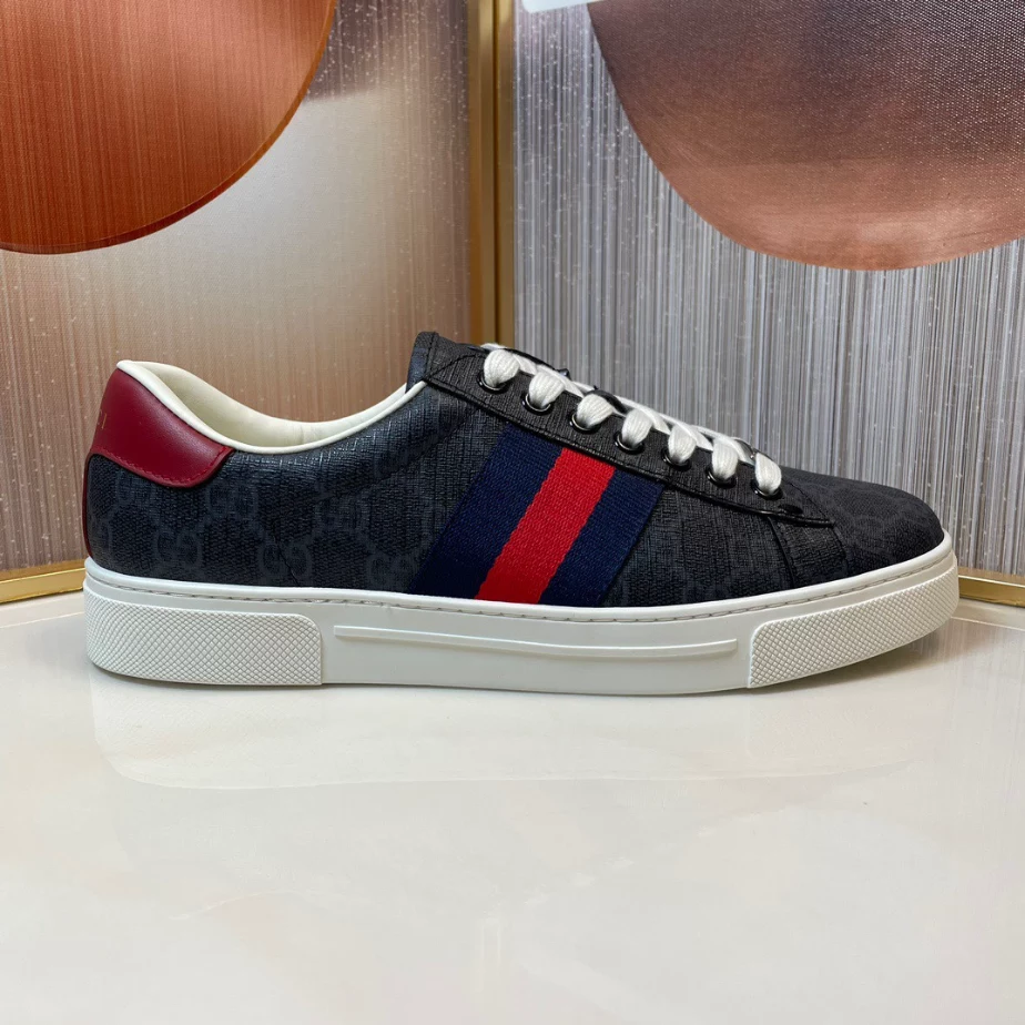 MEN S GUCCI ACE SNEAKER WITH WEB   GC250