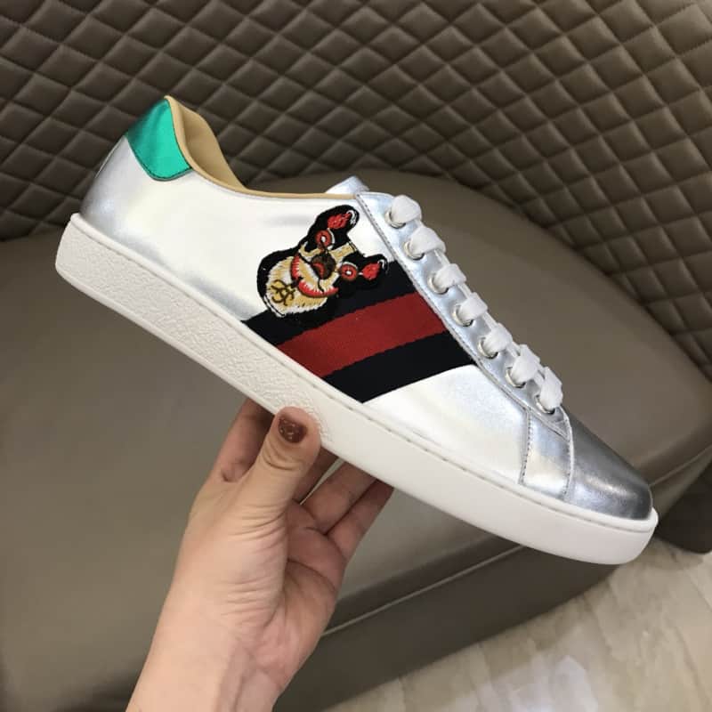 GUCCI METALLIC ACE EMBROIDERED SNEAKER   GC29