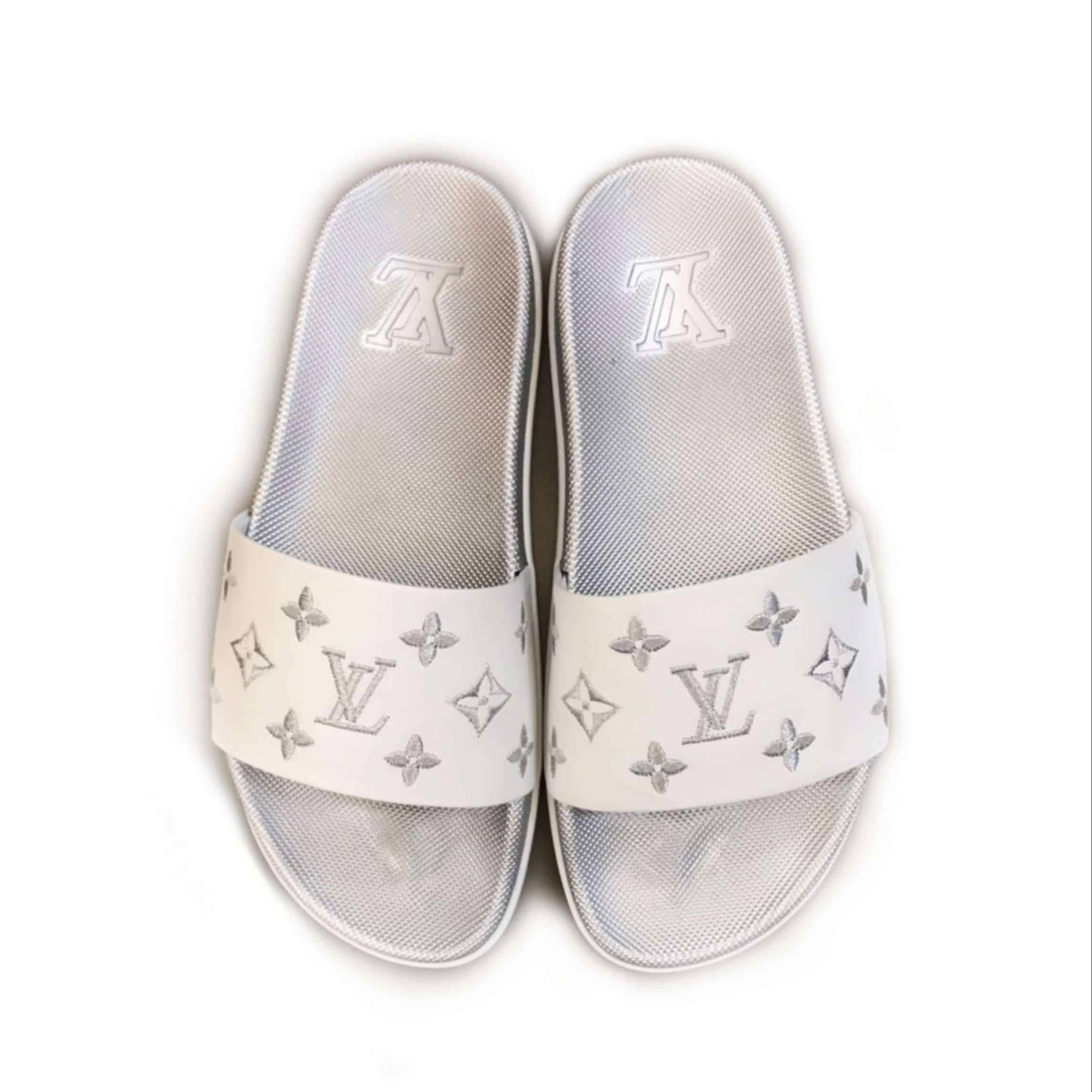 LOUIS VUITTON SLIDES   LVS23