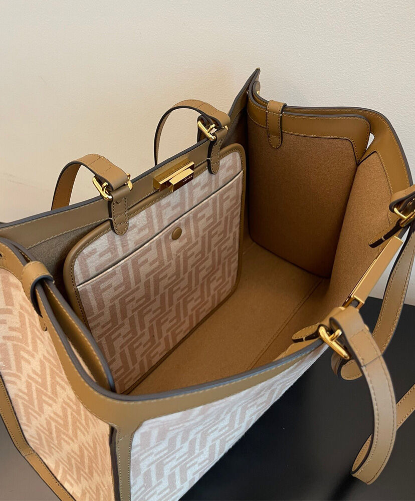 Fendi Peekaboo X-Tote 8BH374 Cream