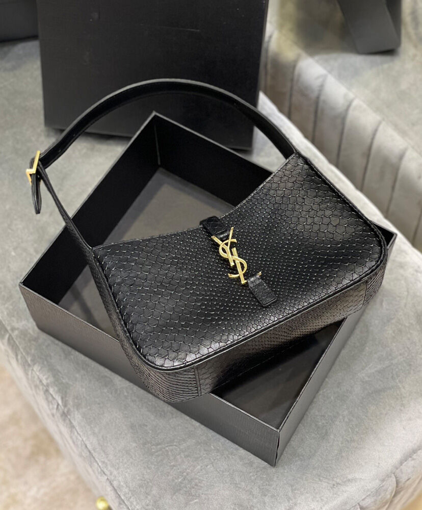 Saint Laurent Le 5 A 7 Hobo Bag In Cowhide Black