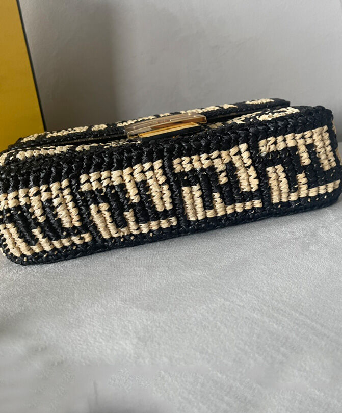 Fendi Baguette 8BR600 Black