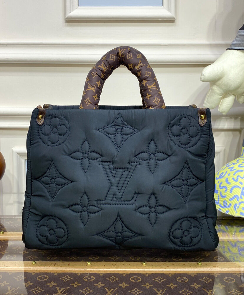 Louis Vuitton Onthego MM M21069