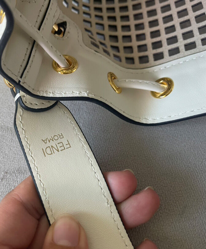 Fendi Mon Tresor 8BS010 Cream