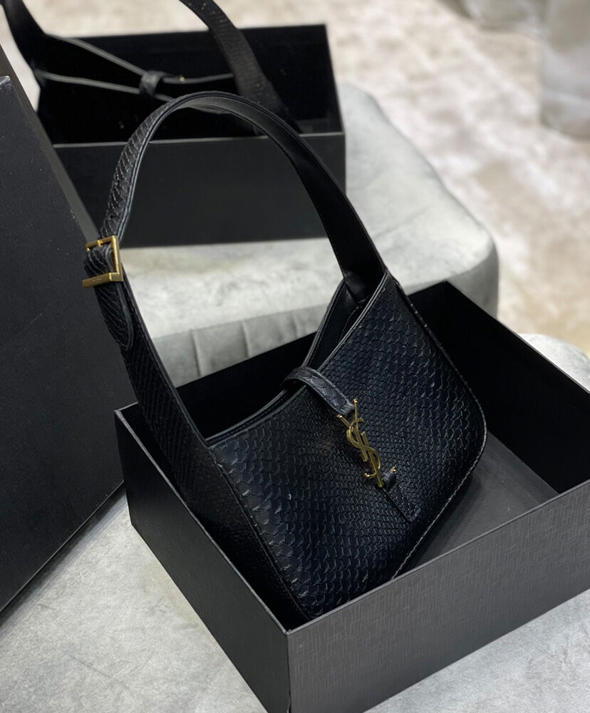 Saint Laurent Le 5 A 7 Hobo Bag In Cowhide Black