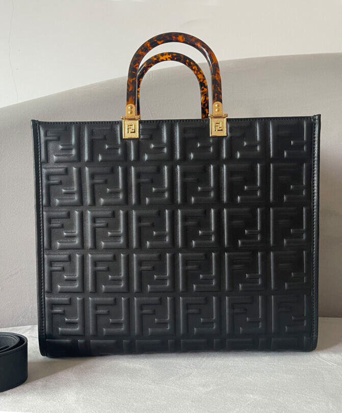 Fendi Sunshine Medium 8BH386 Black