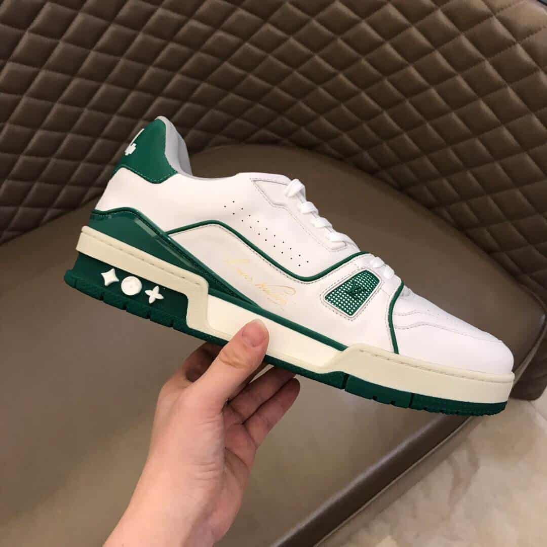 LOUIS VUITTON TRAINER SNEAKER   LV11