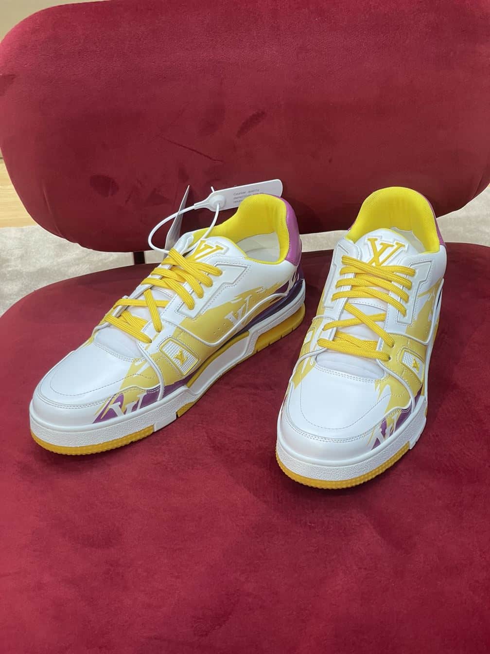 LOUIS VUITTON TRAINER SNEAKER   LSVT314