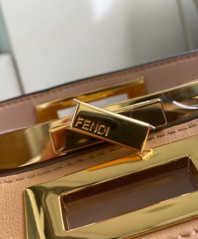 Fendi Peekaboo Iseeu Medium 8BN321 Apricot
