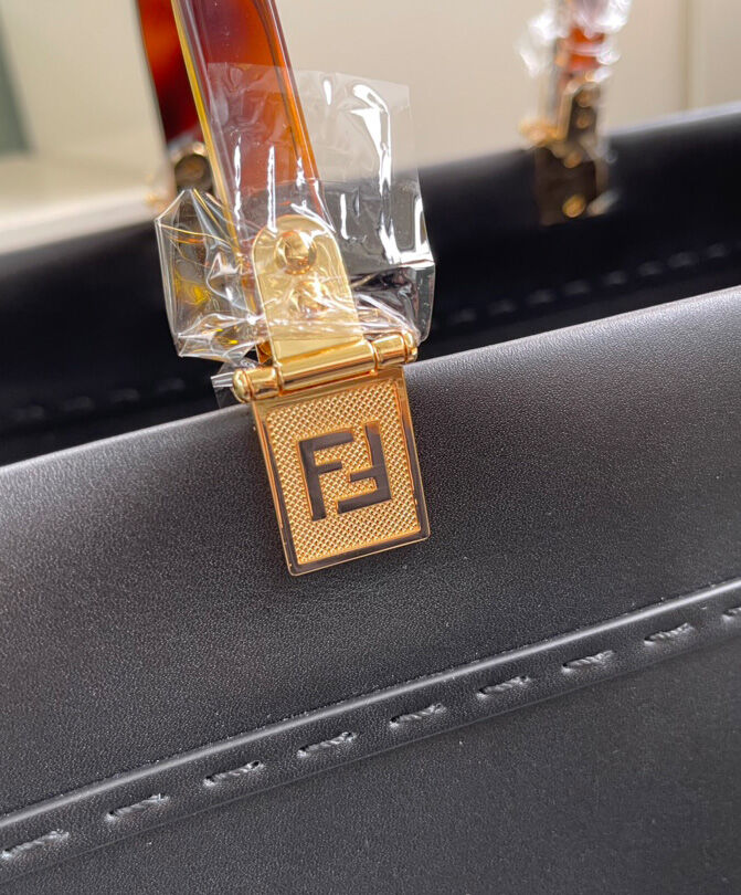 Fendi Sunshine Shopper 8BH372 Black