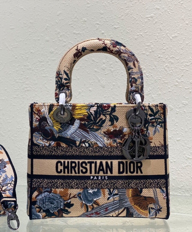Christian Dior Medium Lady D-Lite Bag Apricot