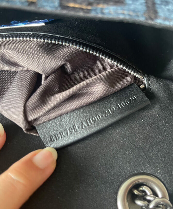 Fendi Baguette Chain Midi 8BR793 Dark Blue