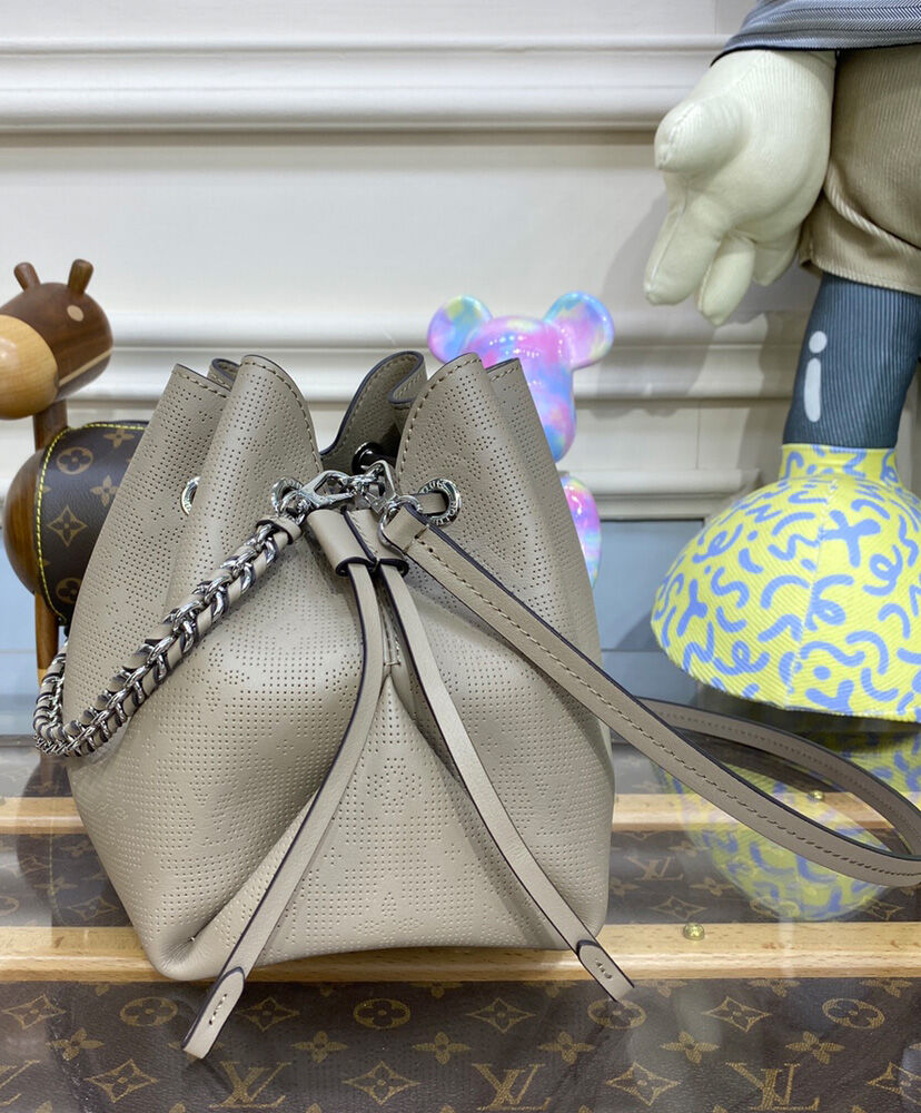 Louis Vuitton Bella M21886 Gray