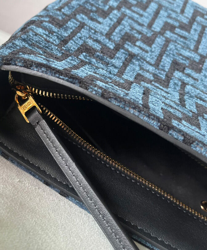 Fendi O Lock Zip 8BR805 Blue