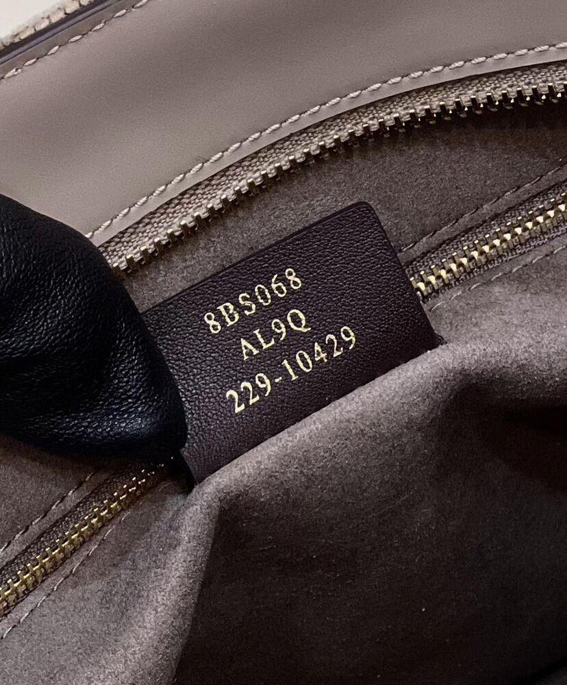 Fendi O Lock Zip 8BR805 Gray