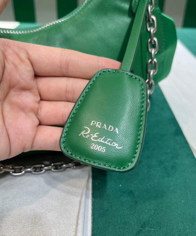 Prada Padded Nappa-leather Prada Re-Edition 2005 Shoulder Bag 1BH204 Green