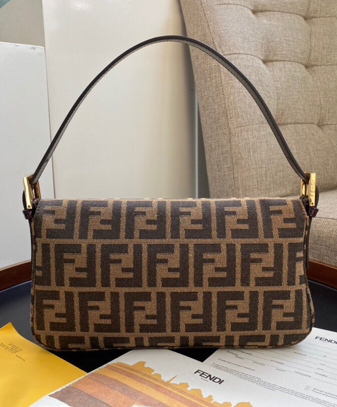 Fendi Baguette Bag Coffee