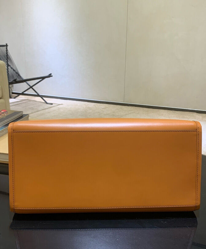 Fendi Sunshine Shopper 8BH372 Coffee