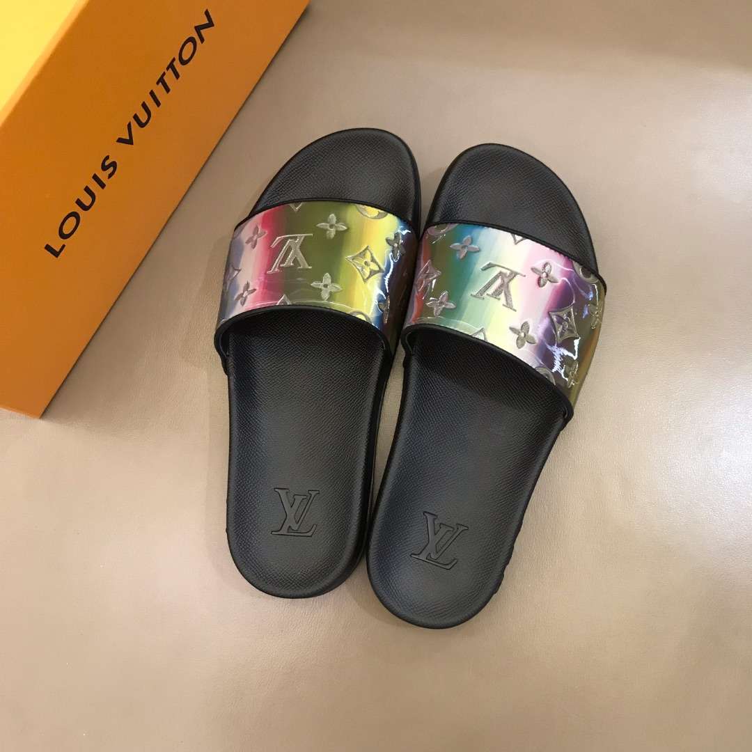 LOUIS VUITTON SLIDES   LVS2