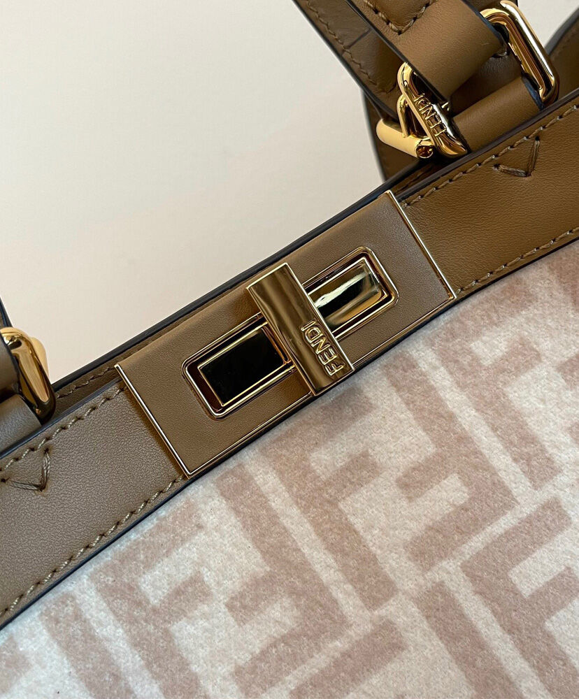 Fendi Peekaboo X-Tote 8BH374 Cream