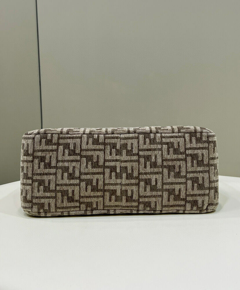 Fendi O Lock Zip 8BR805 Gray