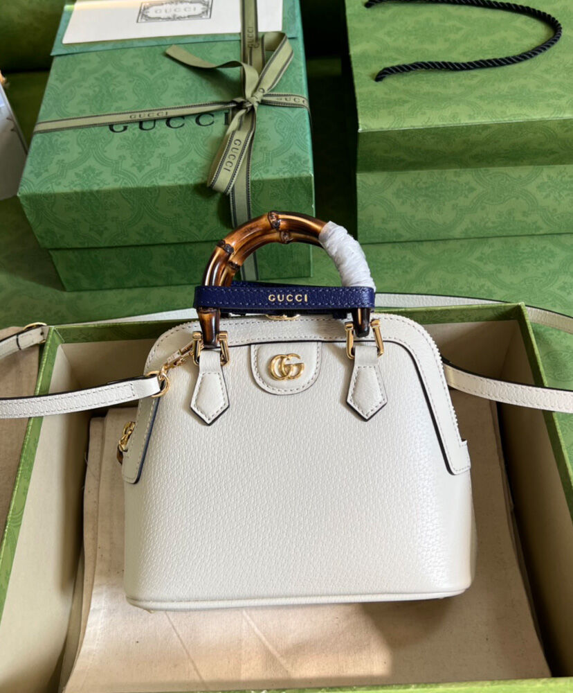 Gucci Diana Mini Tote Bag 715775 Cream