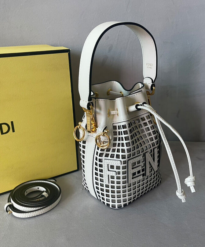 Fendi Mon Tresor 8BS010 Cream
