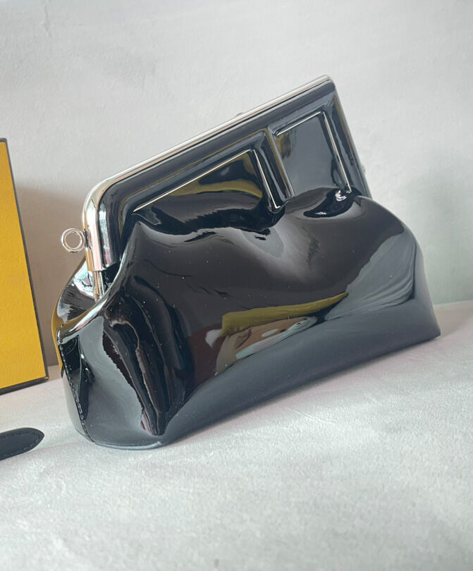 Fendi First Midi 8BP137 Black