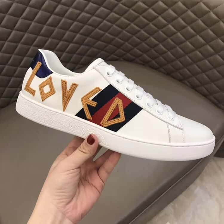 GUCCI ACE EMBROIDERED SNEAKER   GC15