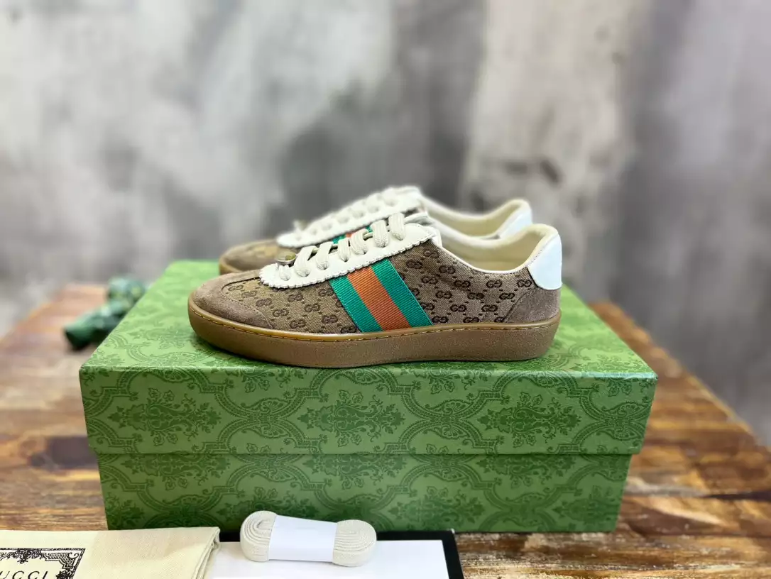 GUCCI G47 WITH WEB SNEAKER   GC191