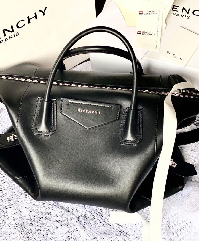 Givenchy Medium Antigona Soft Bag In Smooth Leather Black