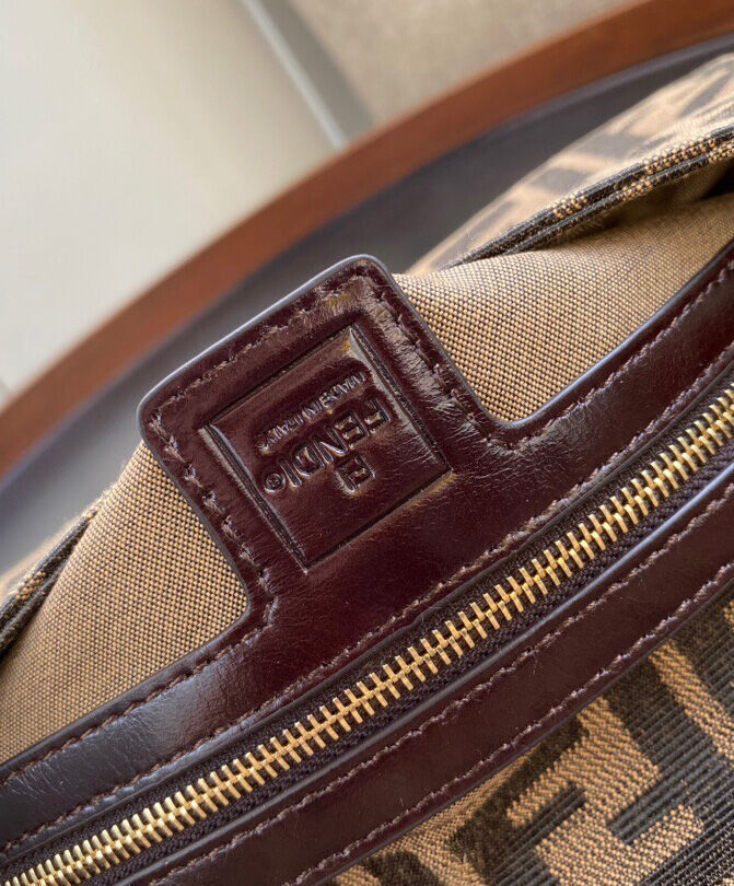 Fendi Baguette Bag Coffee