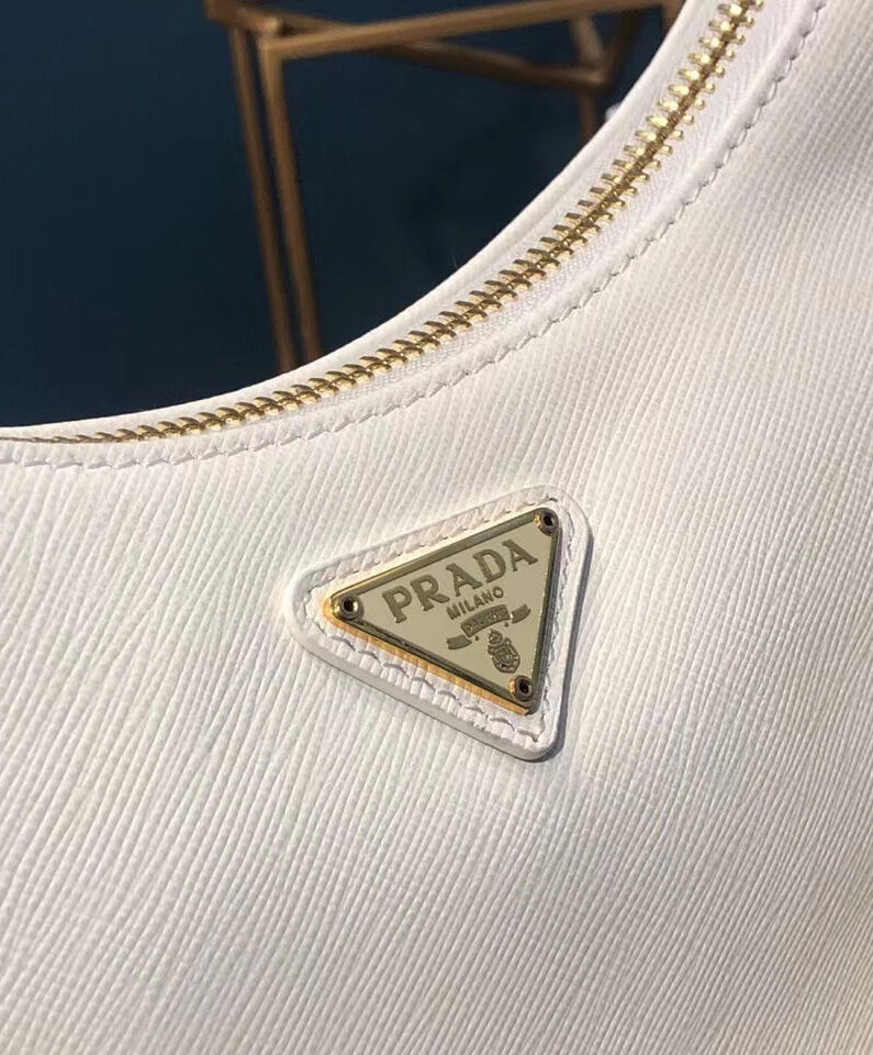 Prada Re-Edition 2005 Saffiano leather bag 1BH204 White