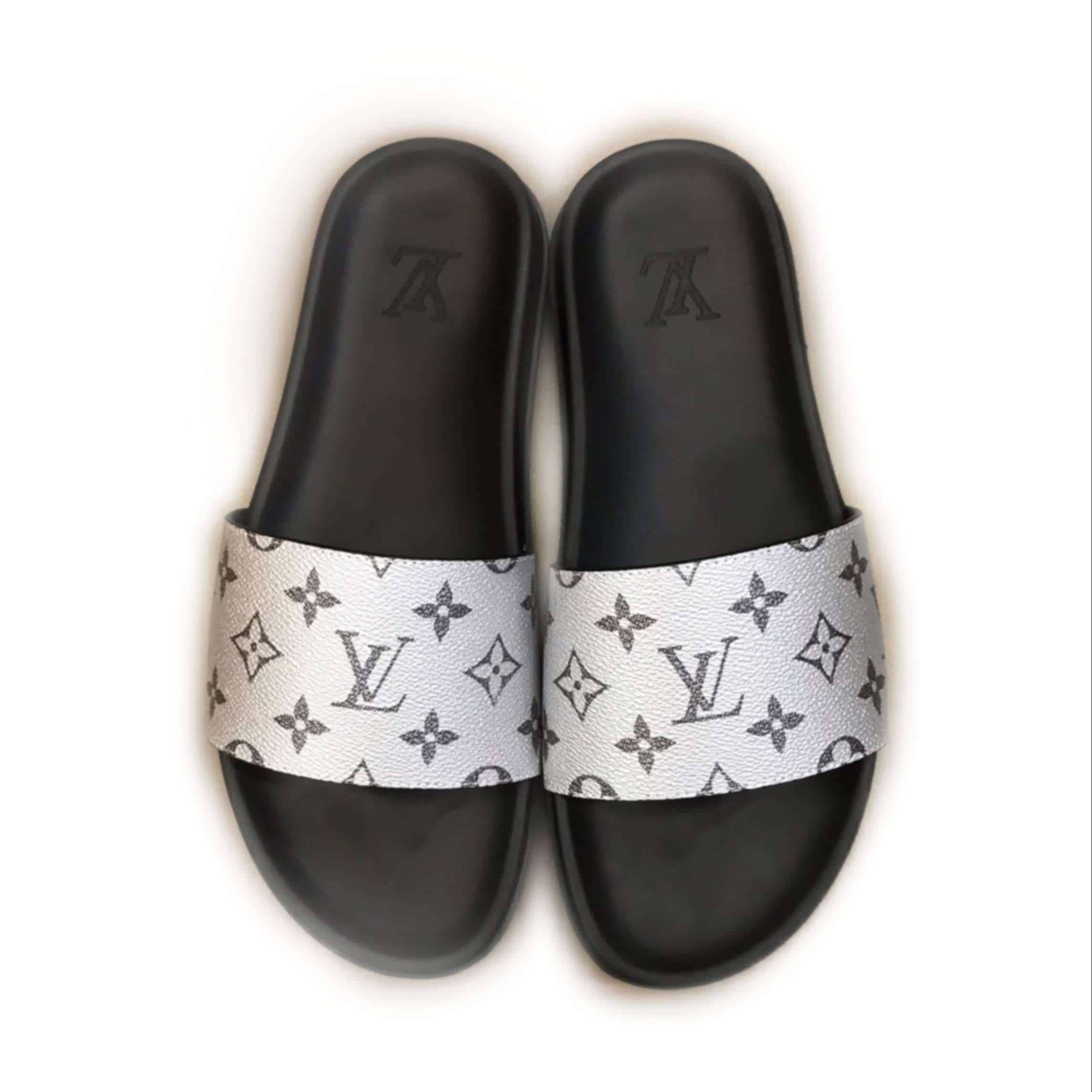 LOUIS VUITTON SLIDES   LVS12