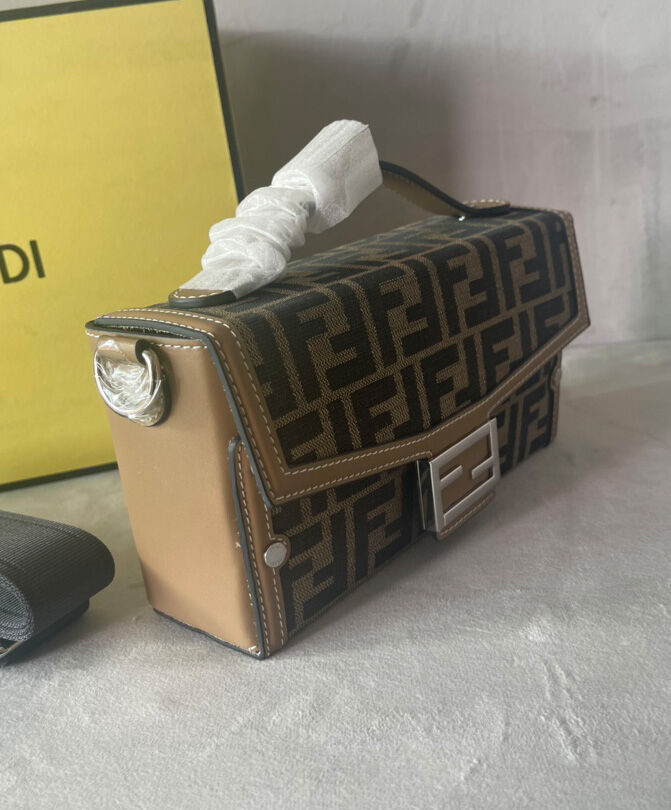 Fendi Baguette Soft Trunk 7VA565 Coffee