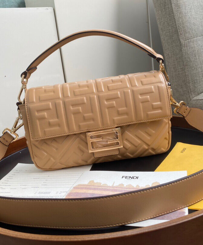 Fendi Baguette Leather Bag 8BR600 Apricot