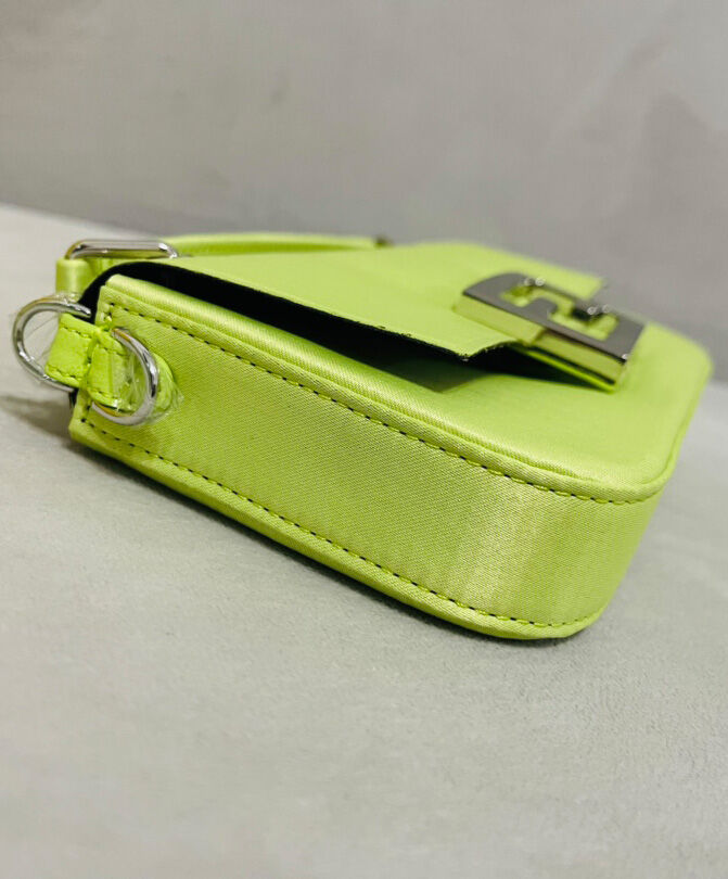 Fendi Baguette Phone Pouch 7AS142 Green