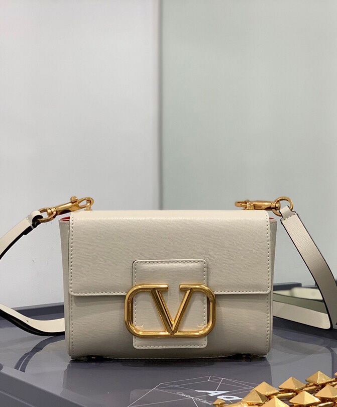 Valentino Garavani Stud Sign Shoulder Bag Cream