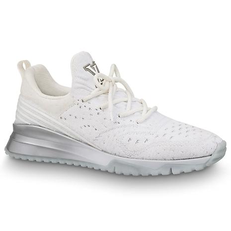 LOUIS VUITTON VNR SNEAKER   LV3