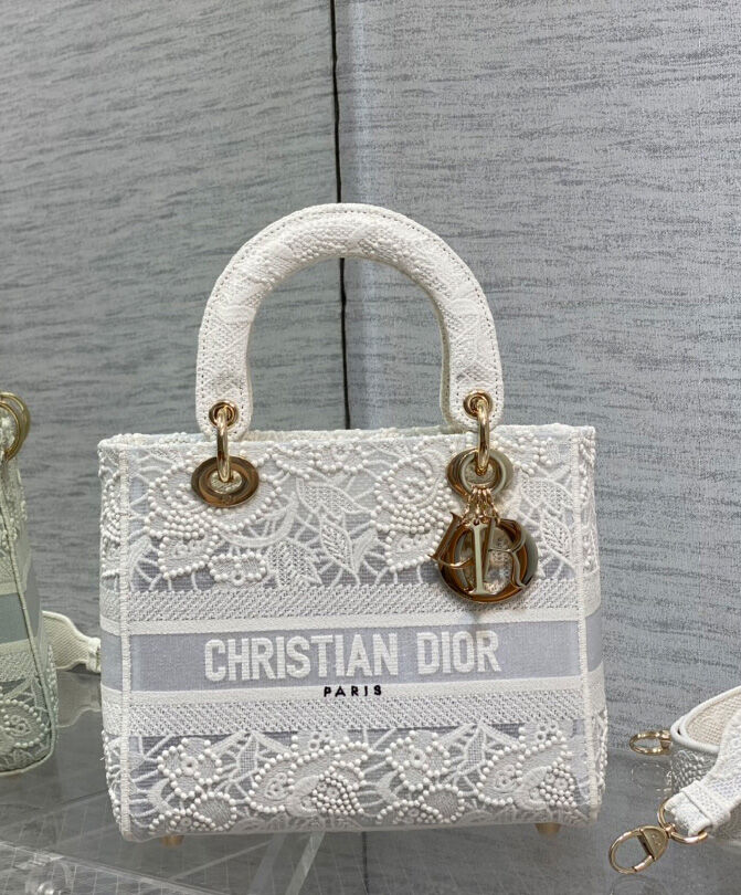 Christian Dior Medium Lady D-Lite Bag White
