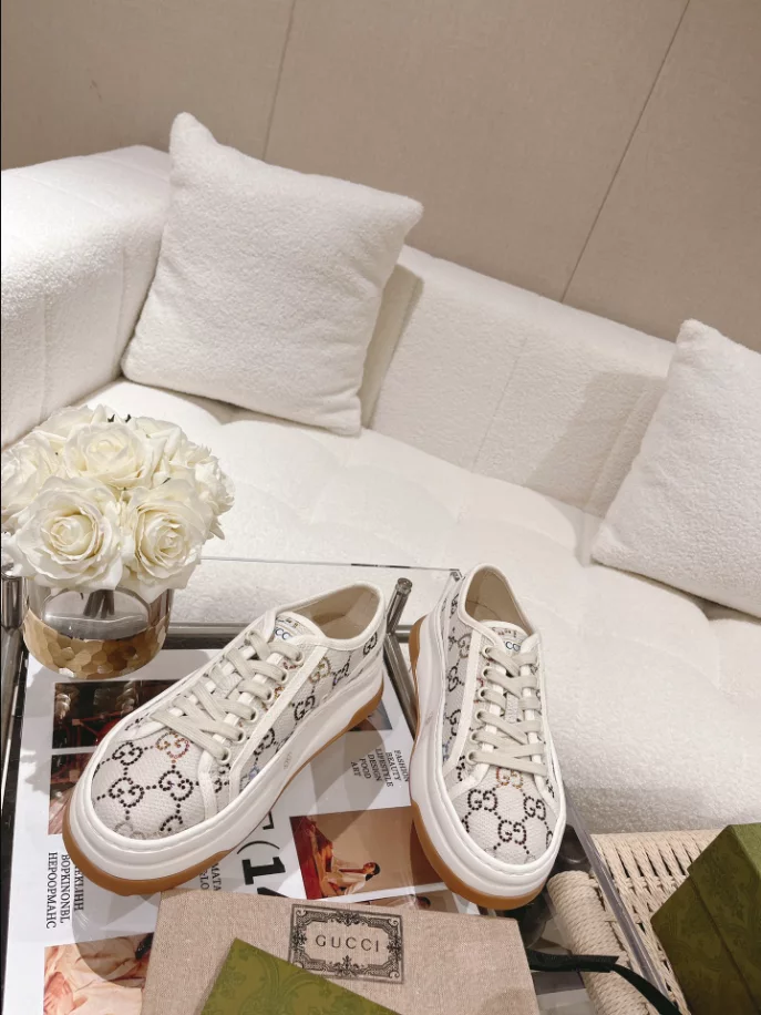 GG TRAINER SNEAKER   GC219