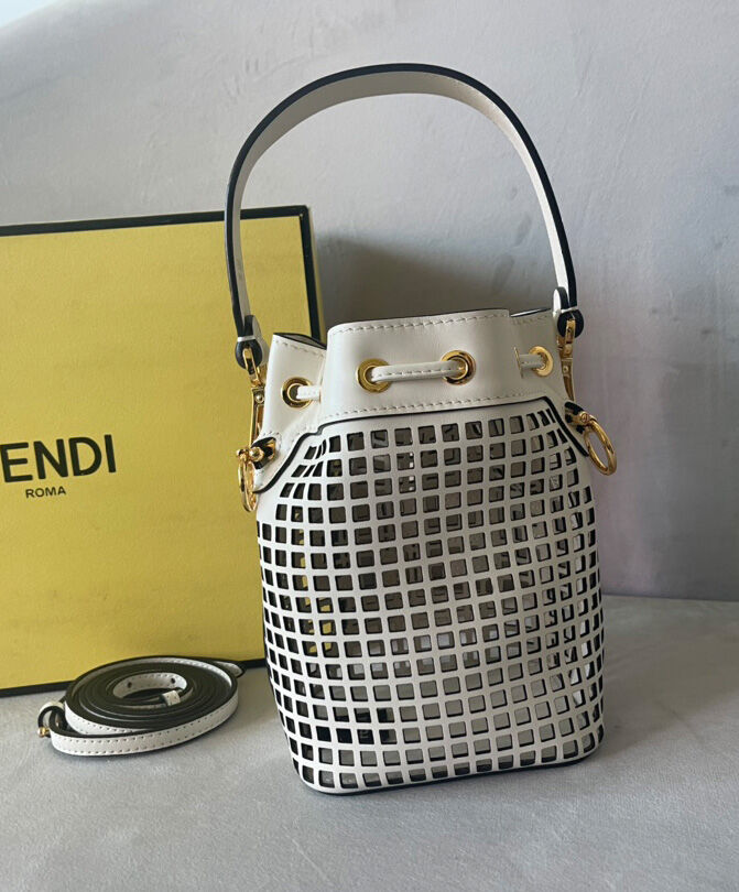 Fendi Mon Tresor 8BS010 Cream
