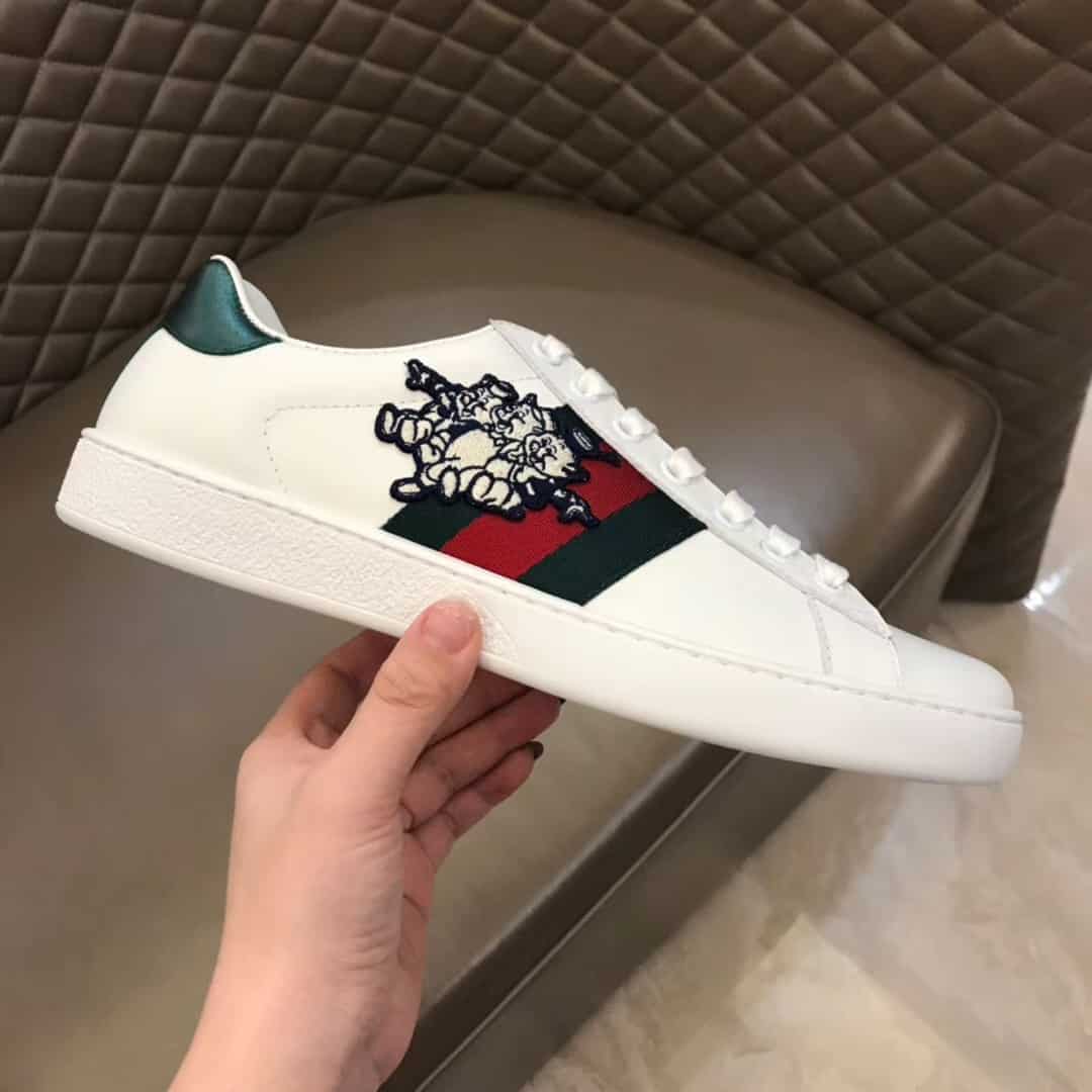 GUCCI ACE SNEAKER WITH THREE LITTLE PIGS   GC26