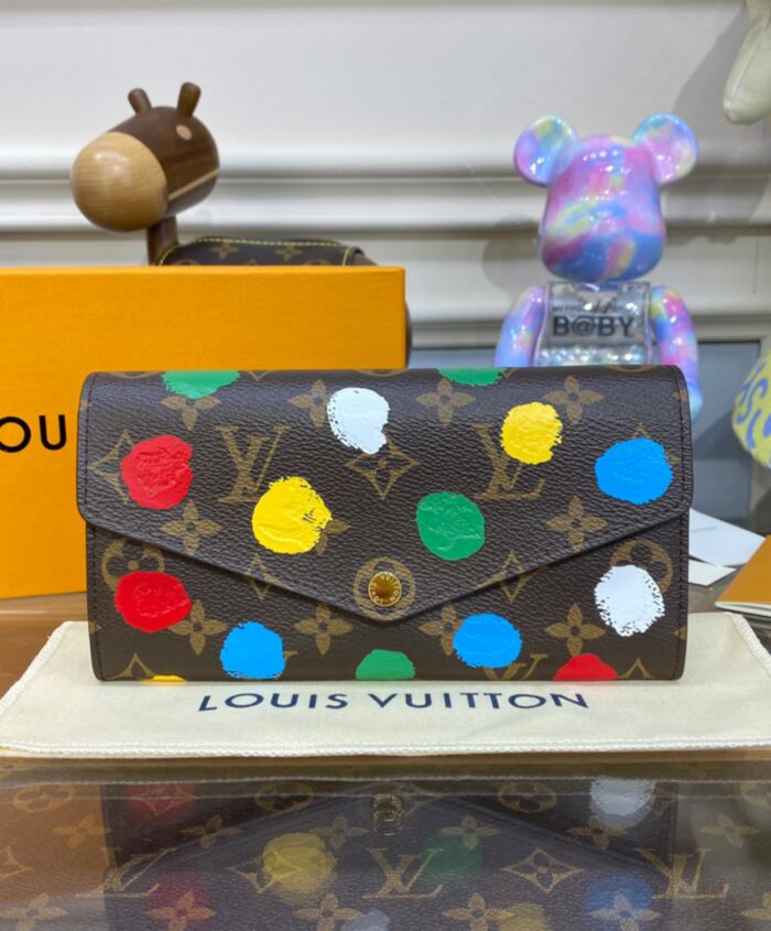 Louis Vuitton LV x YK Sarah Wallet M81980 Brown