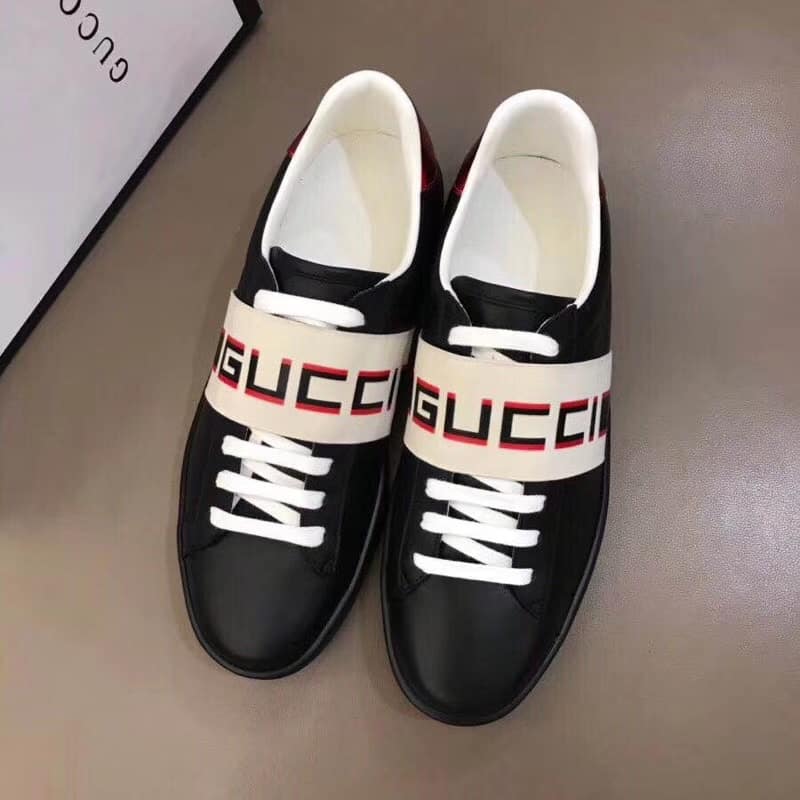 GUCCI STRIPE LEATHER SNEAKER   GC4