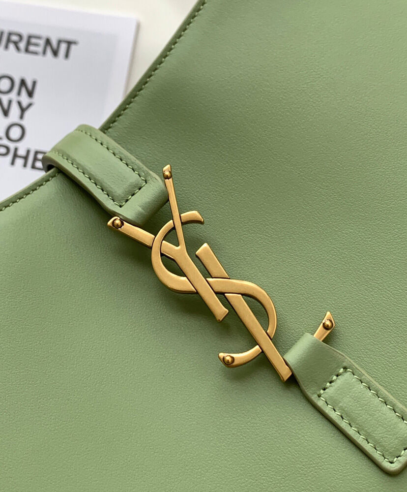Saint Laurent Le 5 A 7 Hobo Bag In Smooth Leather Green